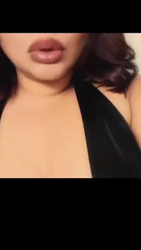 Semua diminyak... Watch Them Bounce (mengusik rakaman dekat)