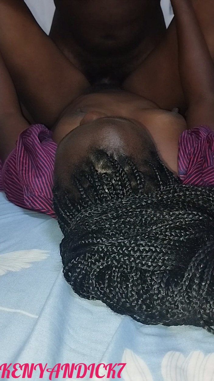 Kenyan Dick7: Dziwka z college'u Uzyskiwanie jebana przez nauczyciela w Dorminatory