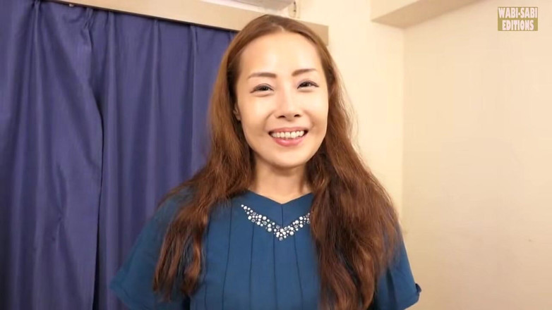 Wabi-Sabi Editions: Silken Desire. पेंटीहोज और नंगी त्वचा के बीच परिपक्व लुभाना। भाग1