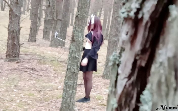 Afemeria: Masked brunette caught in the woods and sucking cock
