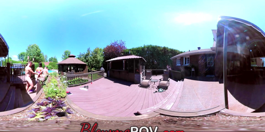 Blow me POV: VR couple swapping orgy 4some