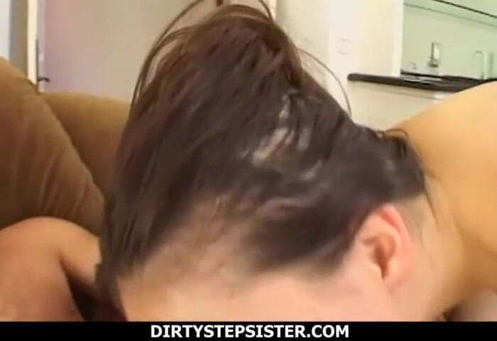 Dirty Stepsister: Horny stepsis Cristina Agave likes sucking my cock