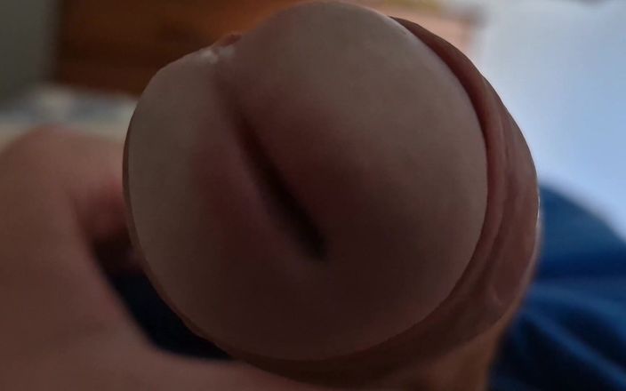 L Kings Br: A Close Look of My Cock Head