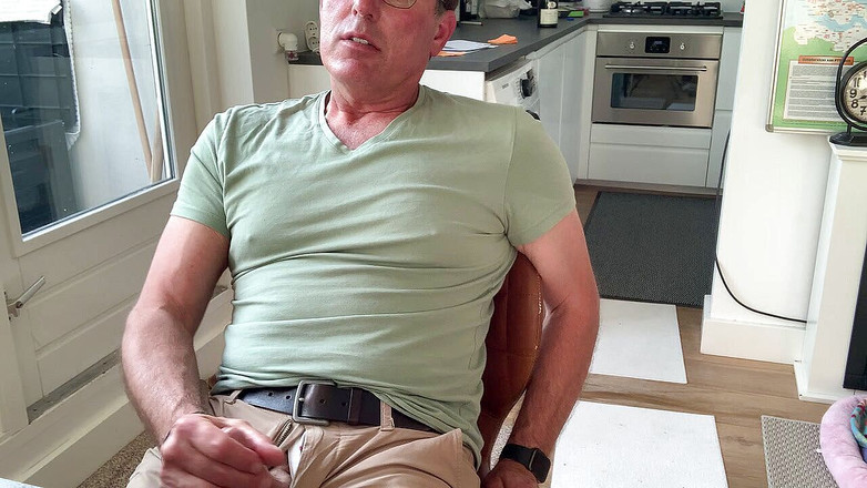 TJenner: Coli di dapur. Orgasme intens