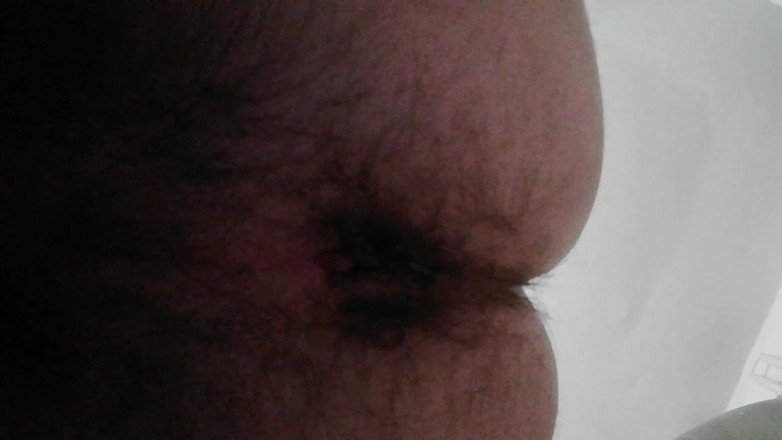 Danny Doe: Anal Squats