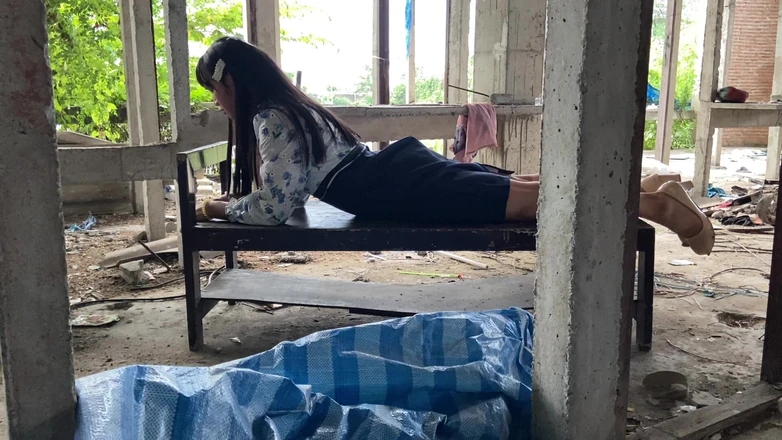 Fampfy Nana: I Am a Hot Teacher