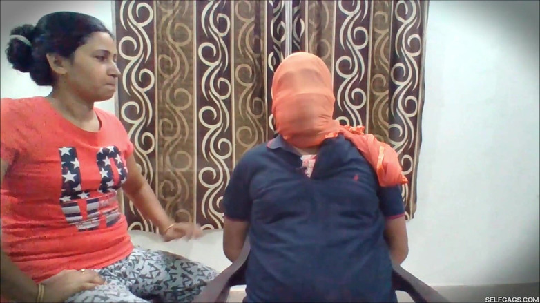 Selfgags femdom bondage: Fauler ehemann mit würgen bestraft