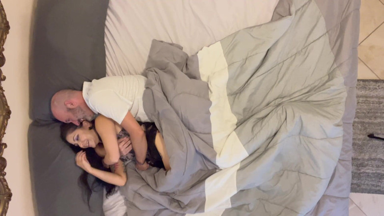 Island Boy Vids: 1 on 1 Cuddle Time with Sushii Xhyvette