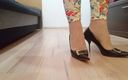 High Heels Kingdom: Crossdresser Walks in Sexy Black Leather Pointed Toe High Heels...