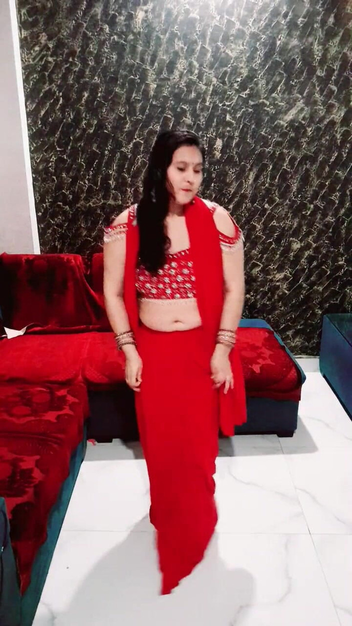 pujaprem: Laal Ghaghra