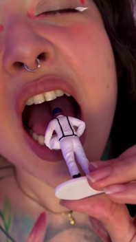 Giantess Humiliation I Smell You I Swallow You and I Crush You From the Inside and Belly Inflation)