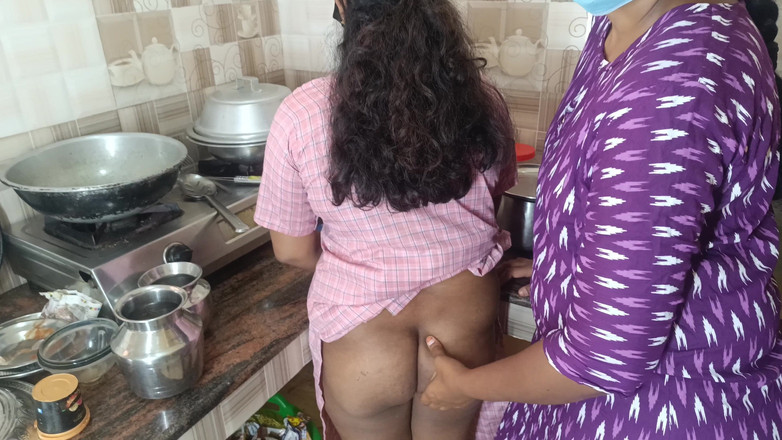 Palani69: Tamil Lesbian