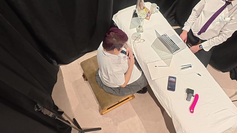 The Izars: Учитель брудна повія: організм v оргазм