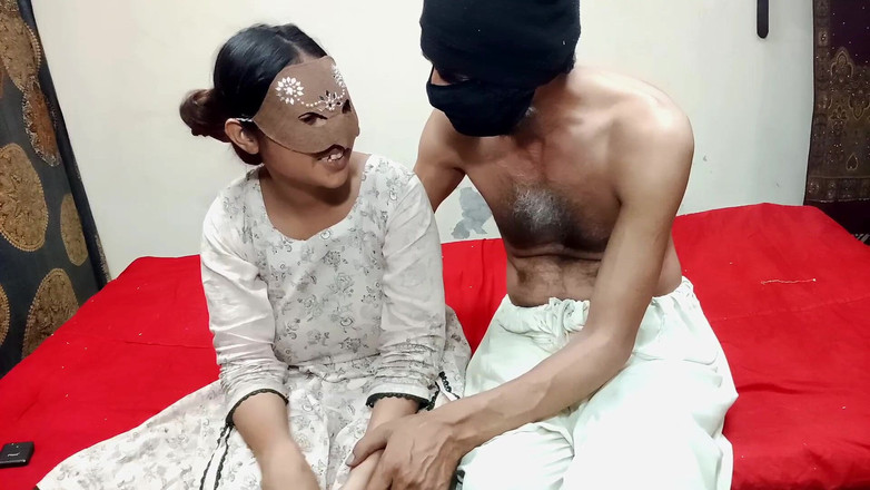 MehwishButt: Wielkie cycki Indian Desi College Loszka jebana ciężko przez swojego...