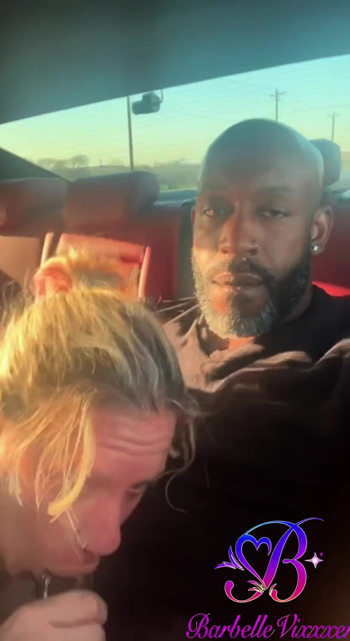 BarbelleVixxxen: Backseat Blowjob: More Than Just a Passenger Princess