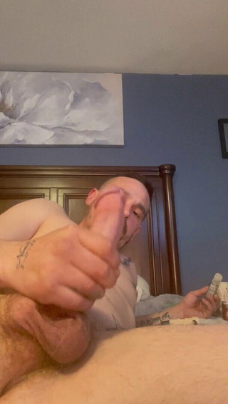 Jerkoff king: Sexy Straight Dude Jerking off with a Finger in His...
