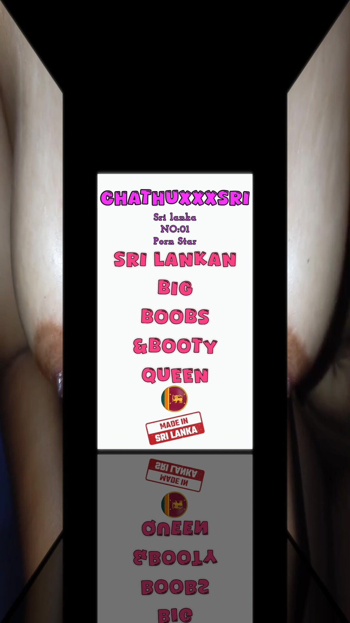 Chathuxxxsri: Teman wanita Sri Lanka menggunakan buaian