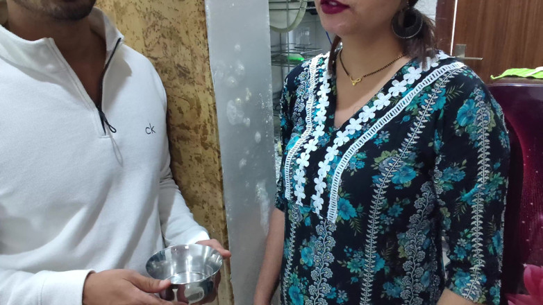 Hornycouple149: Left the Neighbor's Bhabhi with Big Breasts on the Pretext...