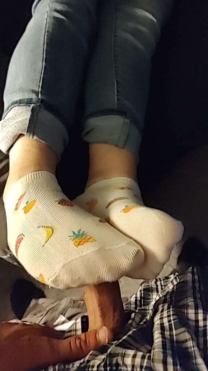 SocksAddict69: White Fruity Ankle Sockjob Sock Footjob - Cum on Socks