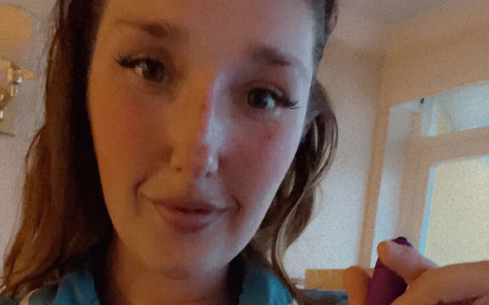 DildoLover94: ホーンを仕事に取り入れる