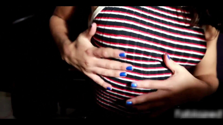 Fablazed: यात्री फिटनेस इन्फ्लुएंसर मॉडल fablazed के साथ अपनी पत्नी को धोखा देता है