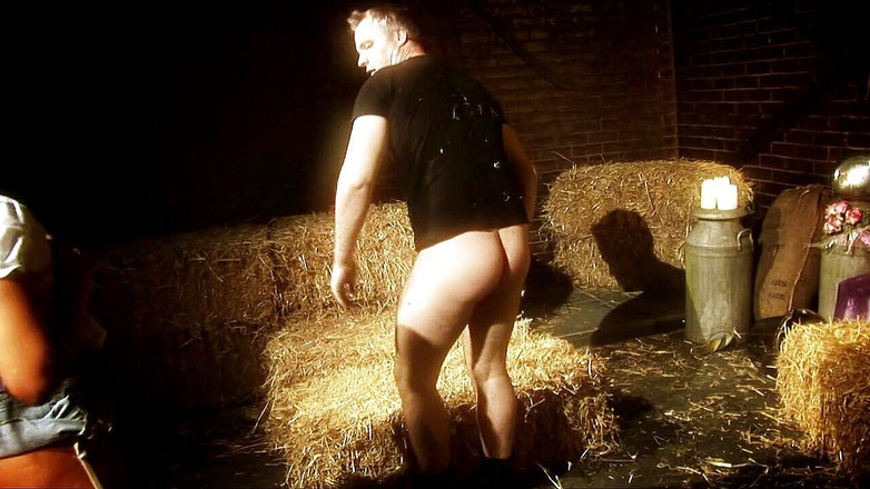 Outdoor Fucktivities: Si sundal berambut coklat tidak sabar untuk melompat ke atas...