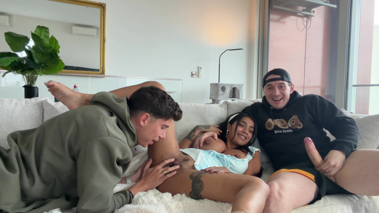 The irish bull: Cuck Couple Tease