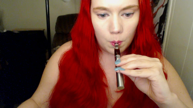 Scarlet Vixen: Hoesten tijdens het gamen! (Wmv)