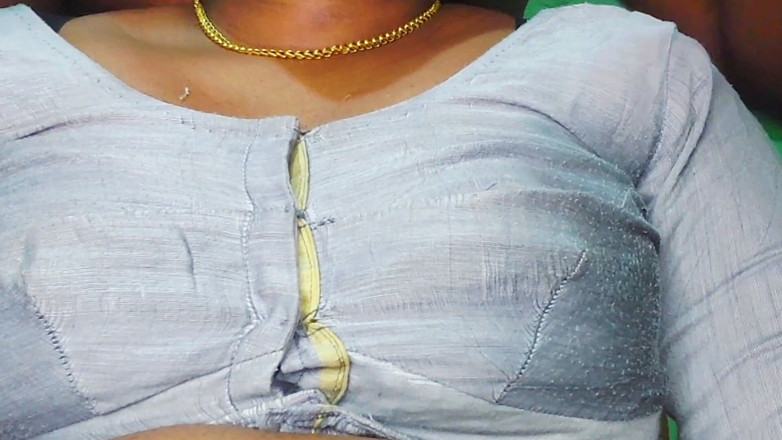 Desi Mohini: Horny Sexy Bhabhi