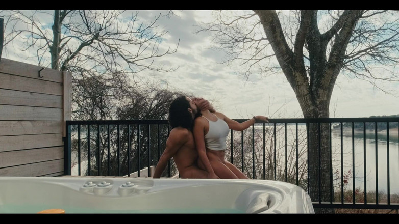 Jolla PR: Làm tình trong bồn tắm