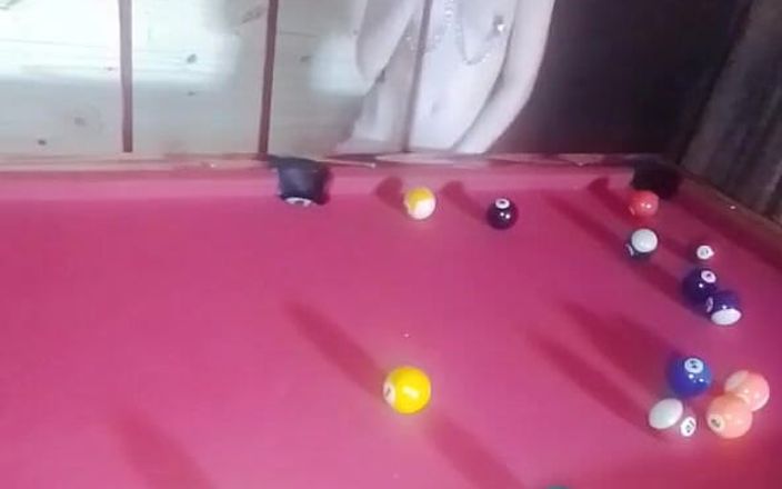 Raven hearth VIP: Playing Billiard - Pool