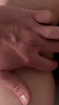 Trojka se studentkou nevlastní sestrou a skutečnou životní sexuální panenou