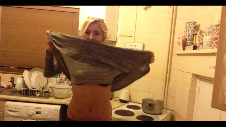 Loula Lou: Uzun bir gün giydikten sonra külotumu tadın! Circa 2015