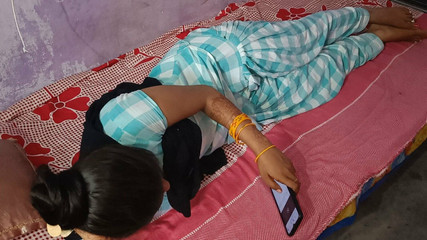 YOURAMRITA04: Sexy 20letá indická bhabhi podváděla svého manžela