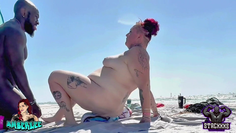 StacXXXs: Stacxxxs představuje: Fun Time Island W / Amber Lee