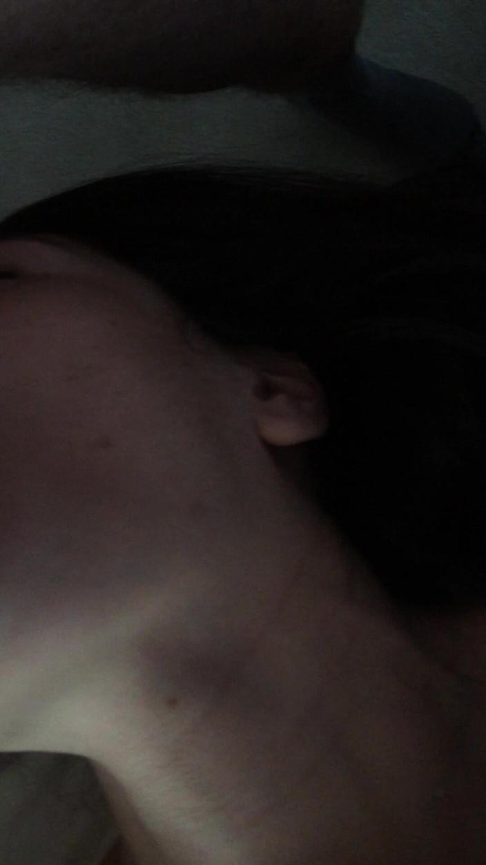 golgi713: Над кроватью минет