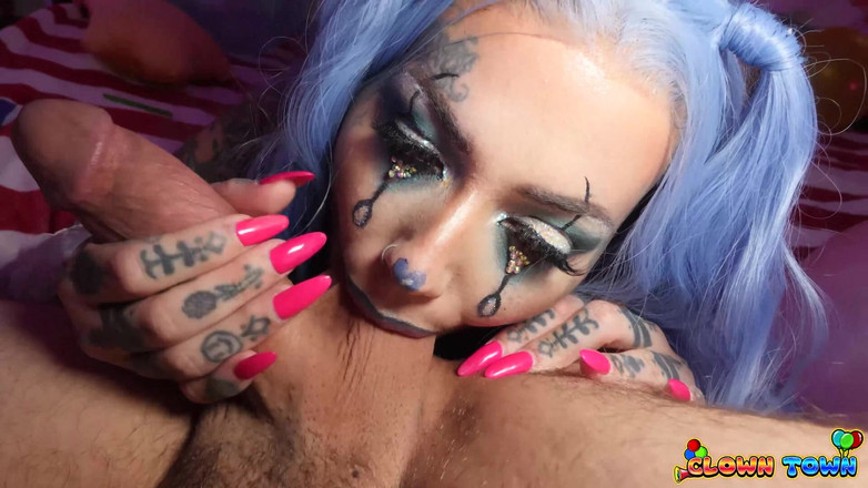Nasty sluts studios: Clown Town ep.4: hottie Tiger Lilly wird vollgespritzt und kam...