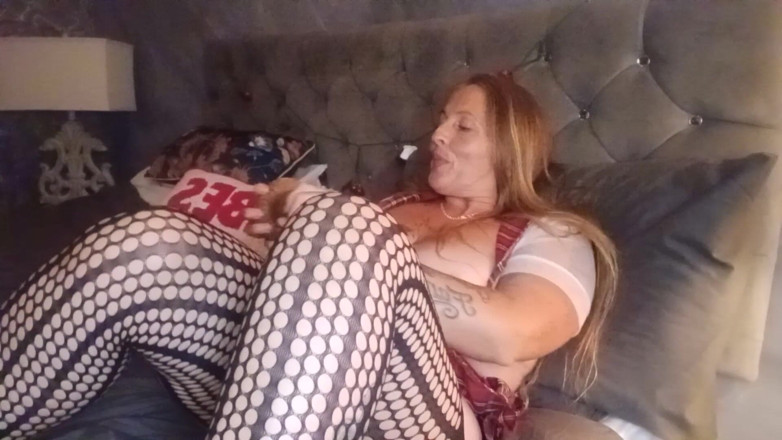 Kitty James: Female Masturbation