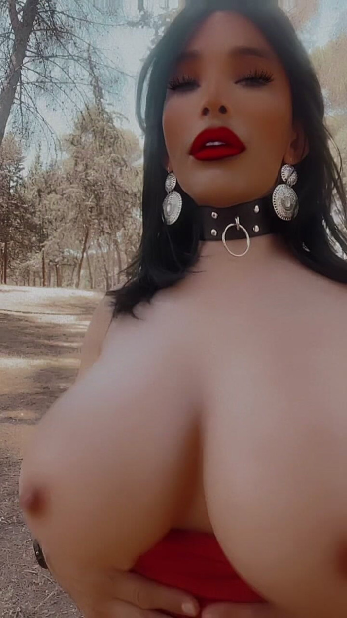 Sissy Slut Brianna: Willst du, dass mir die Brüste entfernt werden? Dann sollte...