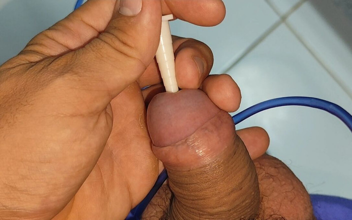 Straight Daddy Club: Si applica il siero per un bel cazzo caldo e...