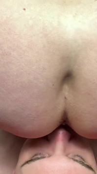 Sit and Piss on Face