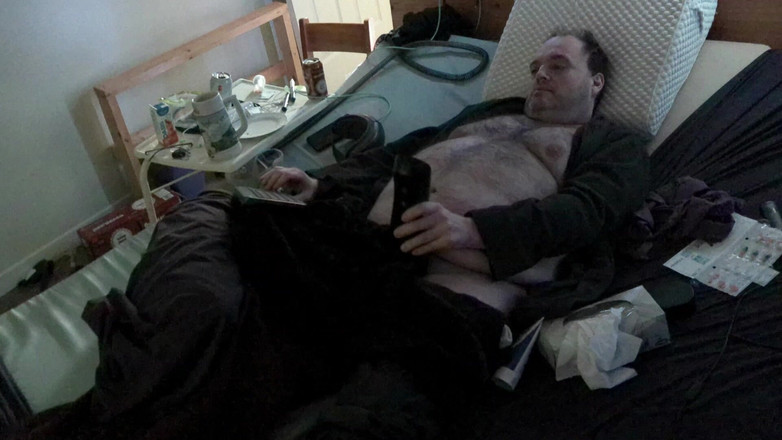 Caressonnous: Mainan seks melancap