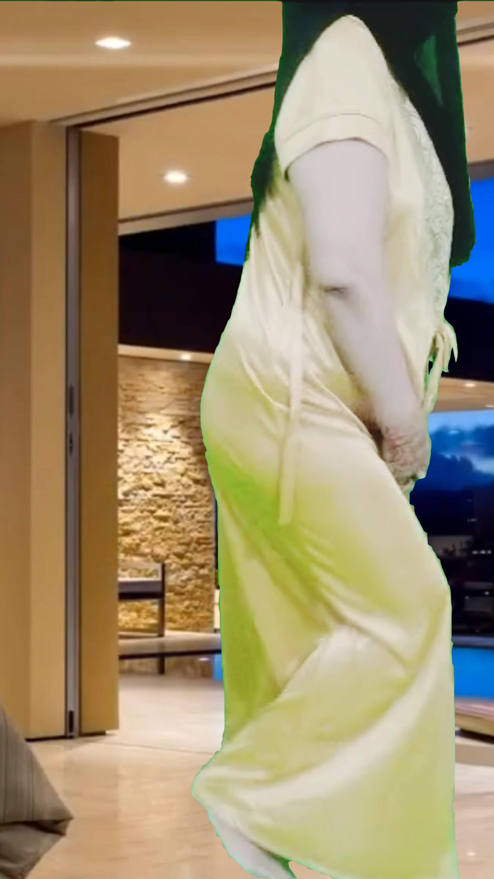 TestyFoundation: Une arabe sexy se doigte la chatte desi à gros nichons,...