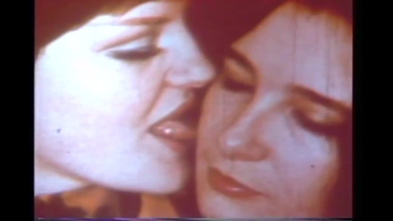 Vintage Usa: Vintage Lesbian Hairy Pussy MILF Licking Party
