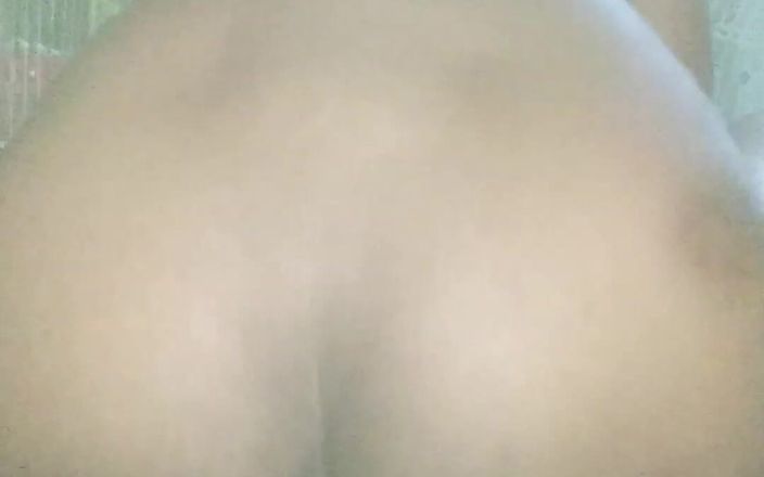 Sumaiya tasnim: 欲火中烧的印度女孩欺骗她的丈夫并被男朋友性交。