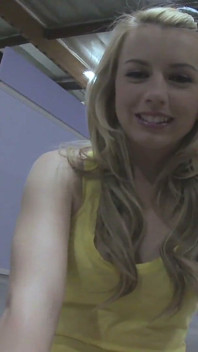Memek aduhai lexi belle dientot sama penggemar webcam kontol besar