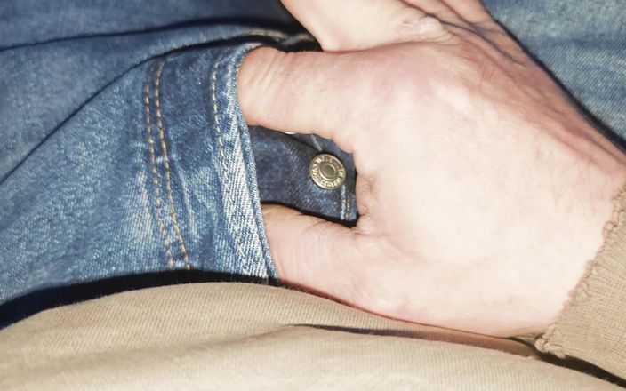Levisboy: Abspritzen in Levis 501 Jeans