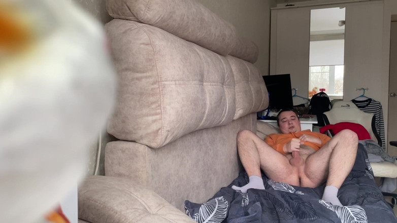 Limara19981: Молодий хлопець Limara19981 мастурбує і насолоджується оргазмом