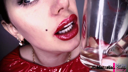 Goddess Misha Goldy: Worship my lipstick marks bitch!