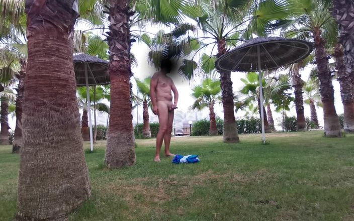 Wanker forever: Branlette en plein air sur la plage en Turquie